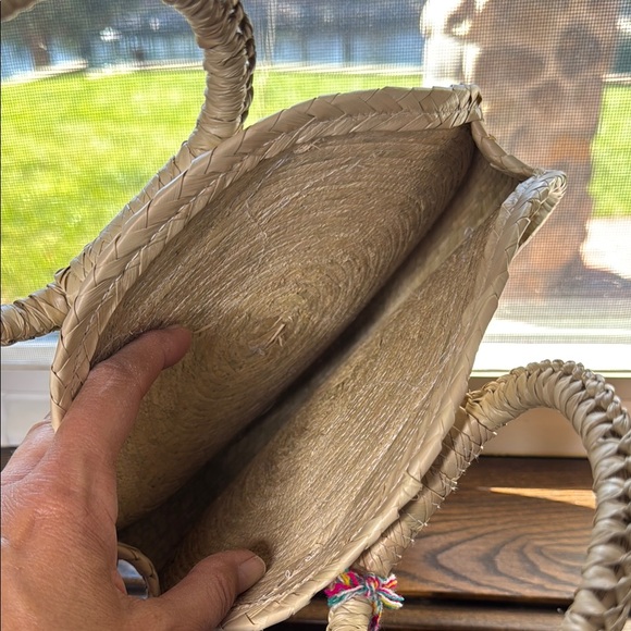 Round Straw Bag with Colorful Tassel - Picture 3 of 11